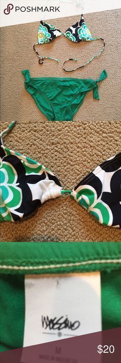 Roxy green bikini