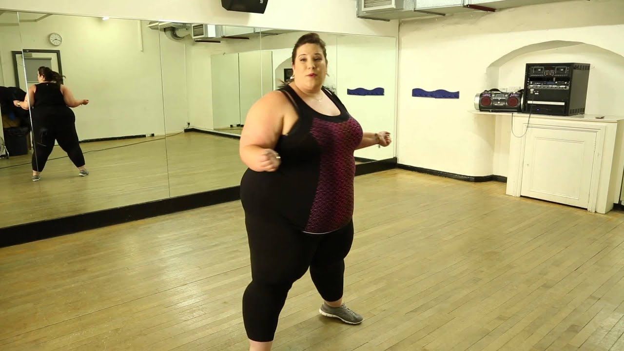 Fat women dance