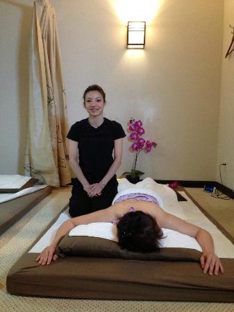Side Z. reccomend Asian massage monica santa