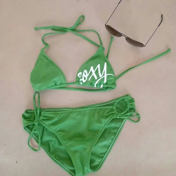 Roxy green bikini