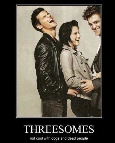 Ump reccomend Twilight fanfiction threesome