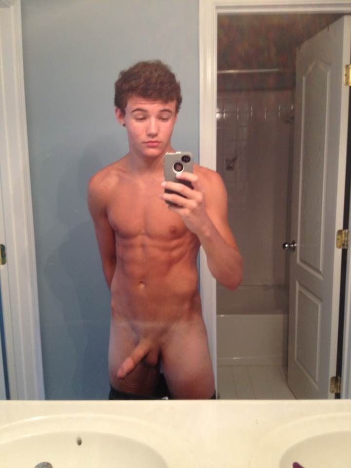 Amateur male naked nude post picture
