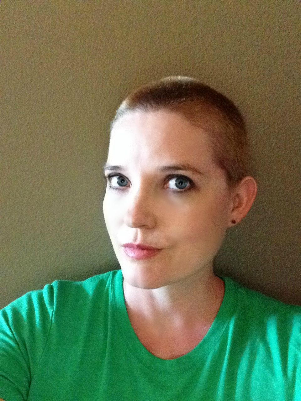 Tribune reccomend Shaved her hair off
