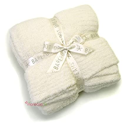 Barefoot dreams adult throw