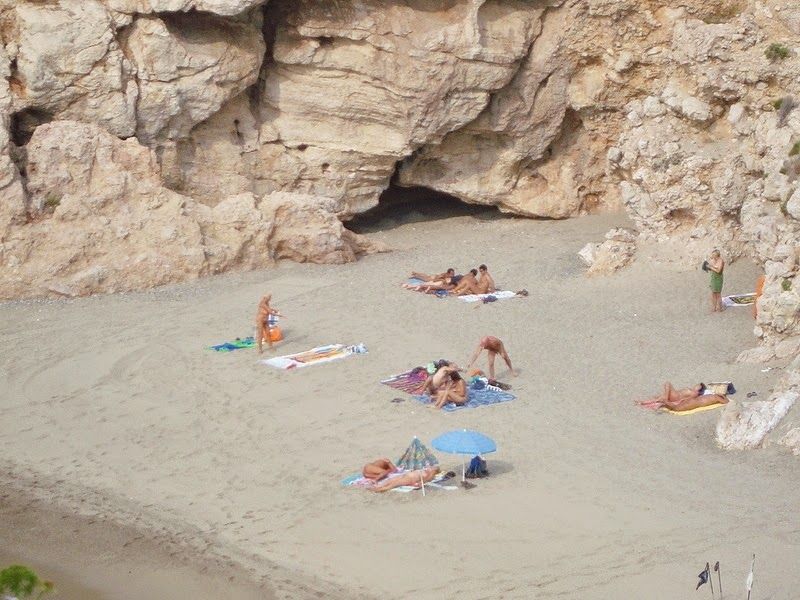 Nudist in railay beach